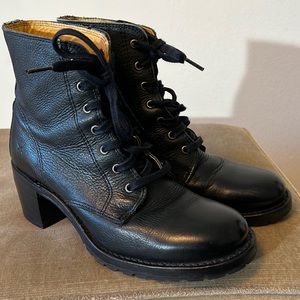 COPY - Perfect black all leather Frye boots